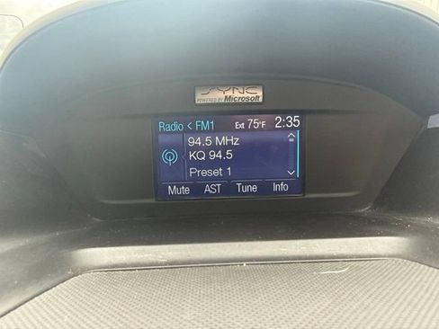 Used 2014 Ford Escape SE AWD/4WD image 2