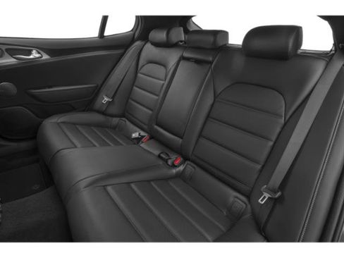 Used 2018 Kia Stinger GT2 image 48