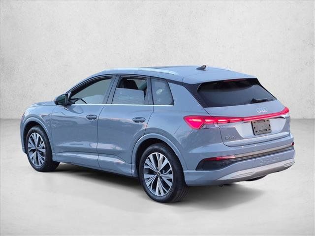 Used 2023 Audi Q4 e-tron Premium Plus w/ Premium Plus RWD image 7