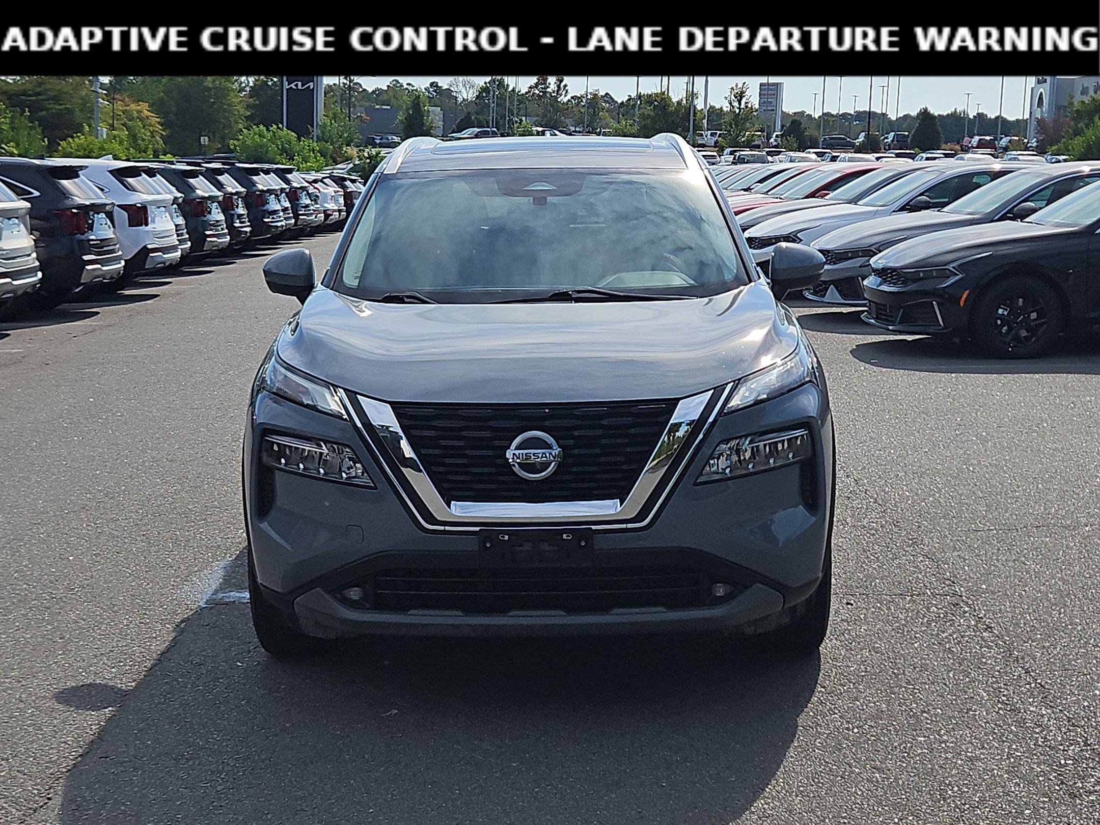 Used 2021 Nissan Rogue SL FWD image 2