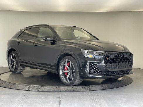 New 2026 Audi RS Q8 performance image 9