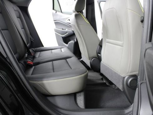 New 2026 Chevrolet Trax ACTIV w/ Driver Confidence Package image 19