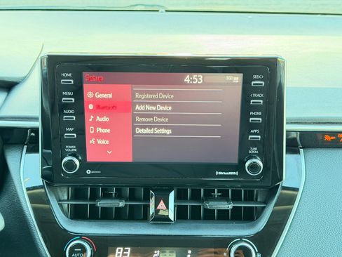 Used 2021 Toyota Corolla LE image 46