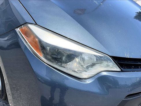 Used 2014 Toyota Corolla LE FWD image 32