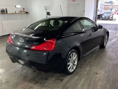 Used 2012 INFINITI G37 x Coupe w/ Premium Pkg image 2