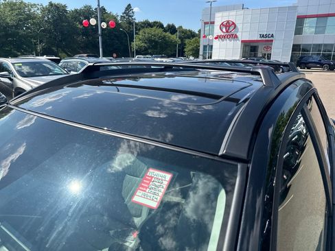 New 2026 Toyota Corolla Cross LE w/ Moonroof Package AWD/4WD image 36
