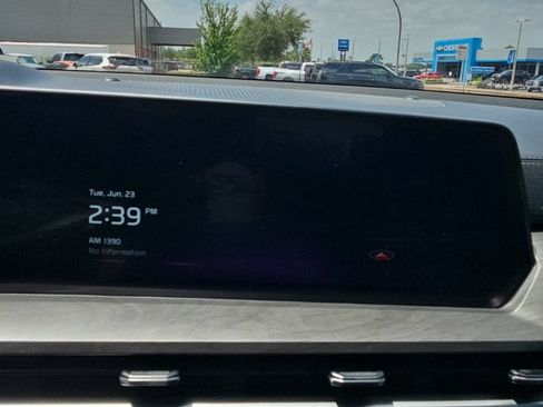 Used 2023 Kia Telluride EX X-Line AWD/4WD image 16