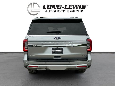 Used 2024 Ford Expedition Max Limited AWD/4WD image 5