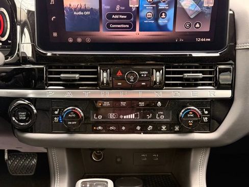 New 2026 Nissan Pathfinder Platinum w/ Cargo Package AWD/4WD image 30