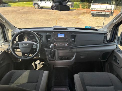 Used 2021 Ford Transit 250 Medium Roof AWD image 15