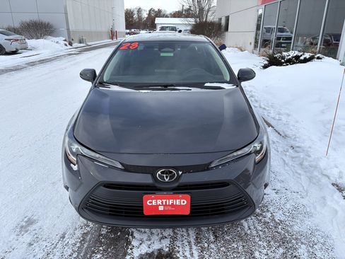 Certified 2023 Toyota Corolla LE image 6