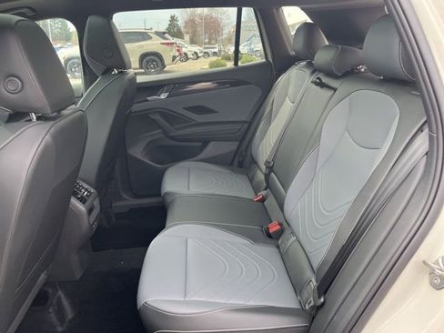 New 2026 Volkswagen Tiguan SE R-Line FWD image 22