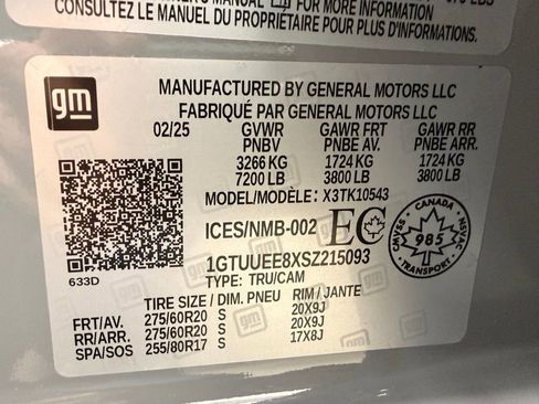 Used 2025 GMC Sierra 1500 AT4 w/ AT4 Premium Package image 36