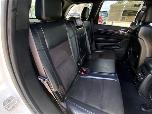 Used 2020 Jeep Grand Cherokee Altitude image 18