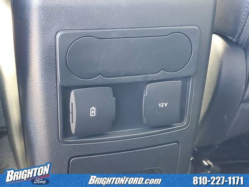 Used 2023 Ford Explorer XLT w/ Equipment Group 202A AWD/4WD image 14