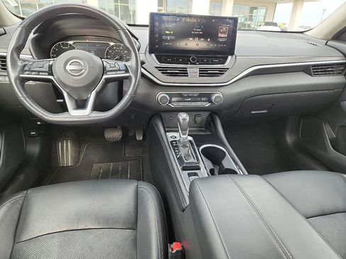 Used 2023 Nissan Altima 2.5 SL FWD image 14
