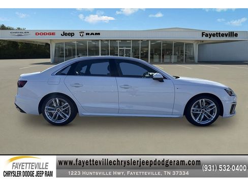Used 2023 Audi A4 2.0T Premium Plus image 2