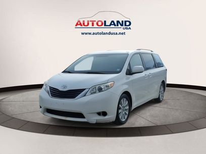 Used 2013 Toyota Sienna LE w/ Towing Pkg
