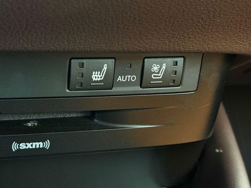 Used 2019 Lexus ES 350 w/ Premium Package image 31