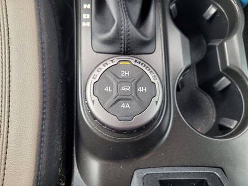 Certified 2023 Ford Bronco Wildtrak AWD/4WD image 25