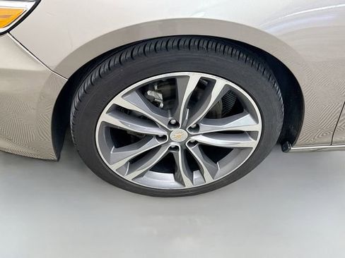 Used 2024 Chevrolet Malibu LT image 34
