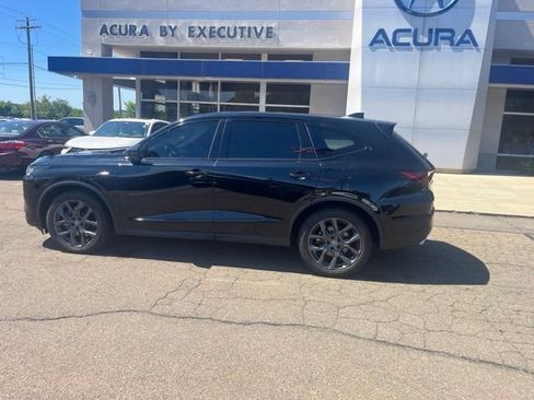 Used 2023 Acura MDX A-Spec AWD/4WD image 4