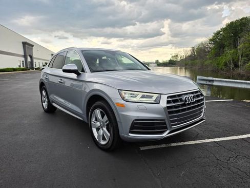 Used 2018 Audi Q5 2.0T Premium Plus w/ Premium Plus Package AWD/4WD image 56