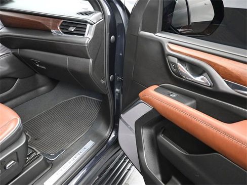 Used 2023 GMC Yukon Denali Ultimate image 26