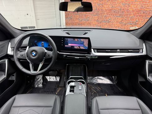Used 2026 BMW X1 xDrive28i image 12
