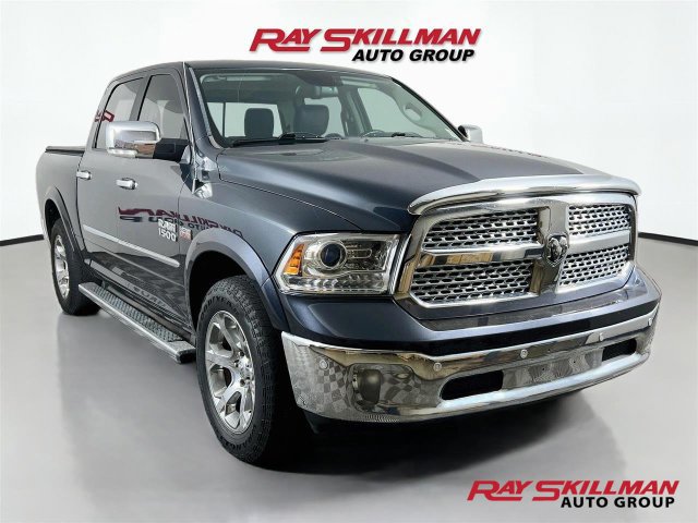 Used 2017 RAM 1500 Laramie w/ Convenience Group AWD/4WD image 1