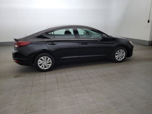 Used 2019 Hyundai Elantra SE w/ Cargo Package FWD image 10