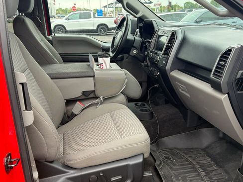 Used 2019 Ford F150 XLT w/ Equipment Group 302A Luxury AWD/4WD image 5