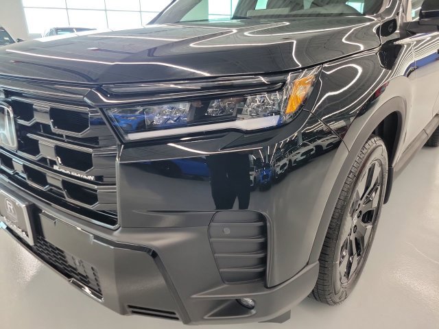 New 2026 Honda Pilot Black Edition image 29