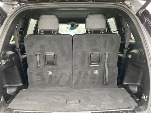 Used 2023 Jeep Grand Cherokee L Laredo image 19