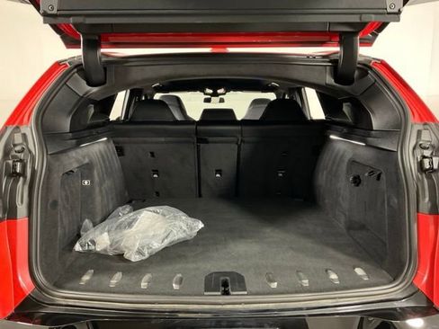 Certified 2023 BMW XM Base w/ M Driver's Package image 39