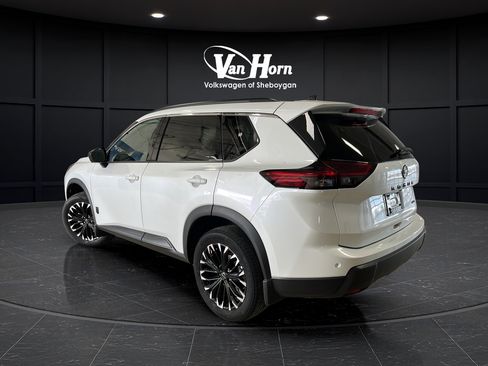New 2026 Nissan Rogue Dark Armor AWD/4WD image 5