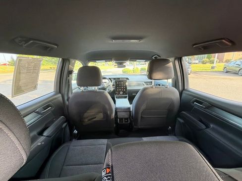 Used 2025 GMC Terrain Elevation AWD/4WD image 15