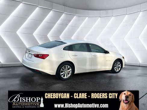 Used 2023 Chevrolet Malibu LT FWD image 18