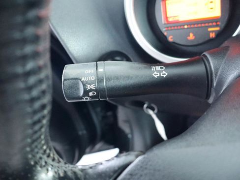 Used 2017 Nissan 370Z Coupe RWD image 21