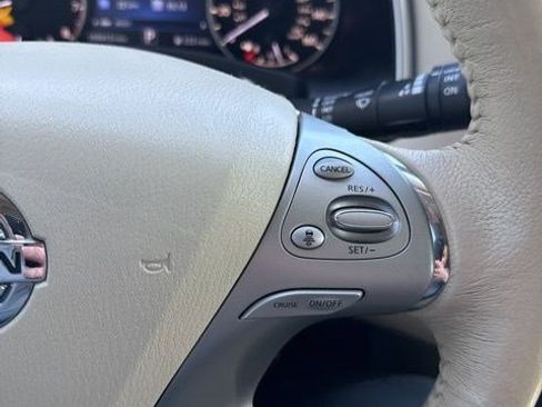 Used 2017 Nissan Murano Platinum w/ Platinum Technology Package image 13