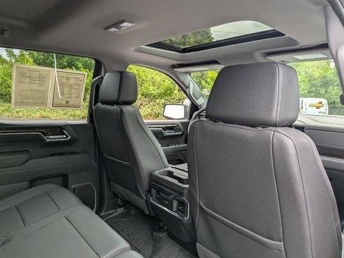 Used 2024 GMC Sierra 1500 Elevation w/ Elevation Premium Package AWD/4WD image 35