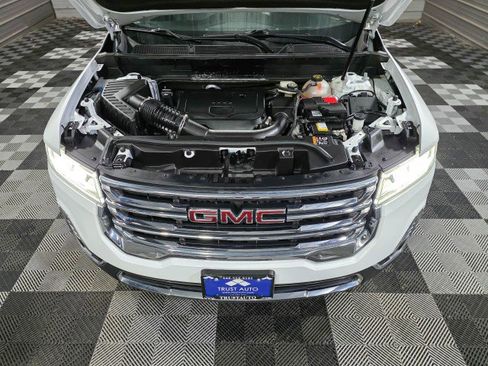 Used 2023 GMC Acadia SLT image 41