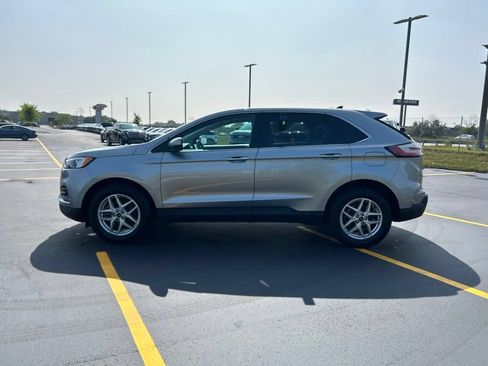 Certified 2024 Ford Edge SEL w/ Convenience Package AWD/4WD image 10