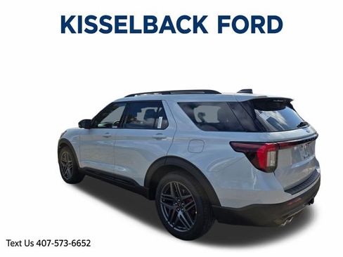 New 2026 Ford Explorer ST w/ Sun And Sound Package image 5