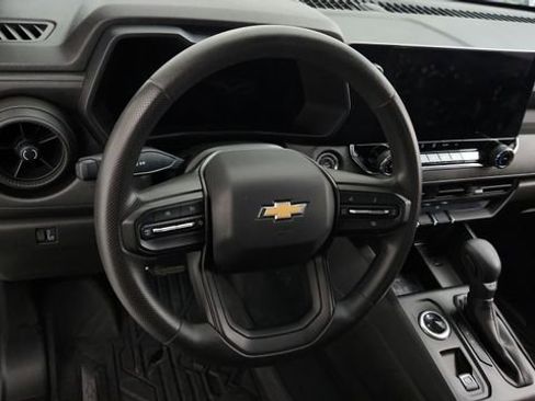 Used 2023 Chevrolet Colorado W/T w/ WT Convenience Package image 13