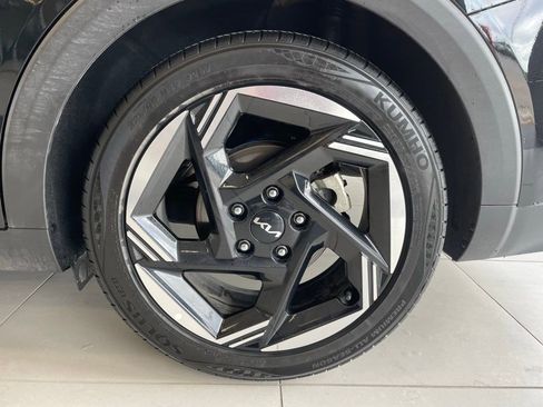 Used 2025 Kia K4 EX image 15