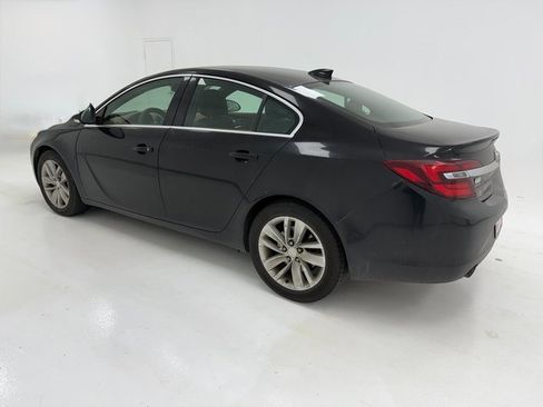Used 2016 Buick Regal image 17