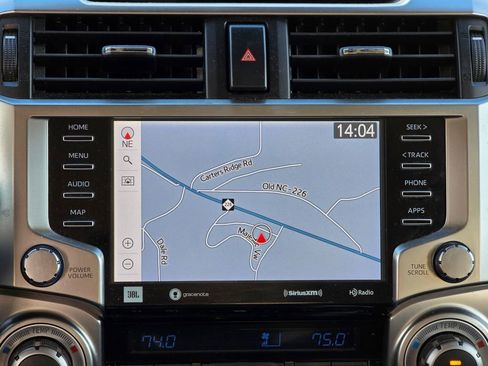 Used 2022 Toyota 4Runner Limited image 8