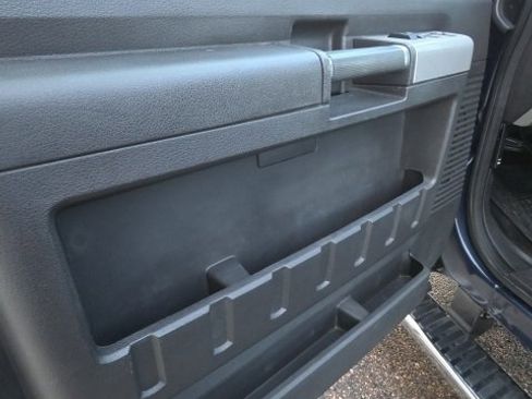 Used 2015 Ford F250 Lariat w/ Chrome Package image 13