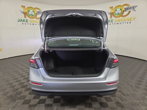 Used 2023 Honda Accord EX image 32